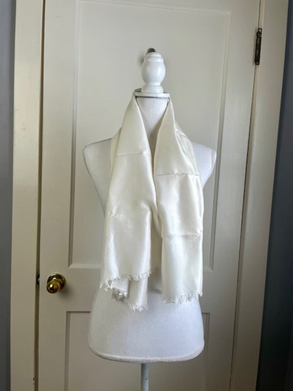 Vintage Ivory Silk Opera Scarf Hand Rolled Fringe Evening Wrap Shawl Old Money